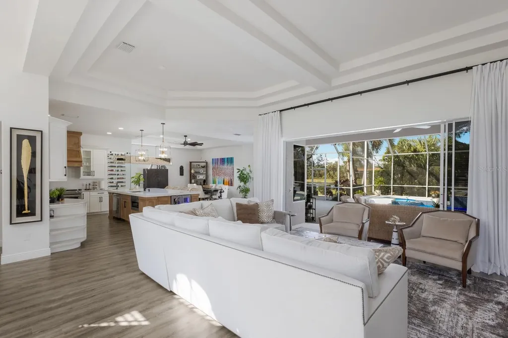 9405 Boxthorn Place Bradenton FL 34202