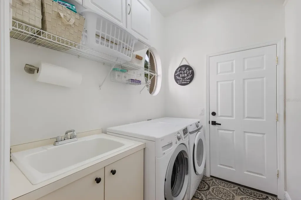 9405 Boxthorn Place Bradenton FL 34202