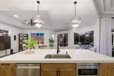 9405 Boxthorn Place Bradenton FL 34202