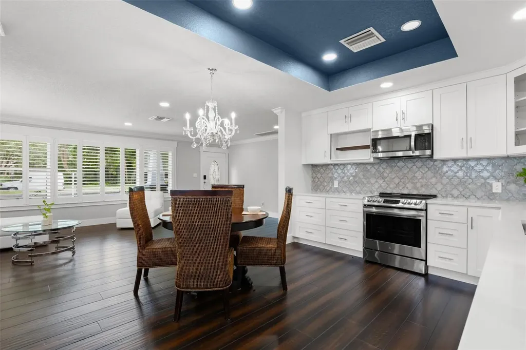 427 Villagrande Avenue S St Petersburg FL 33707