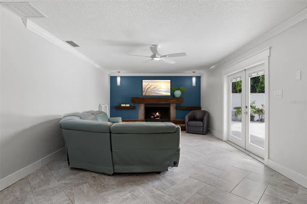 427 Villagrande Avenue S St Petersburg FL 33707
