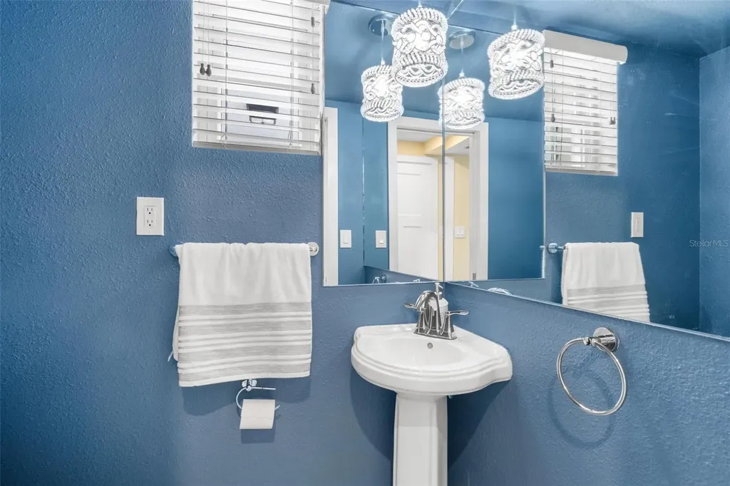 427 Villagrande Avenue S St Petersburg FL 33707