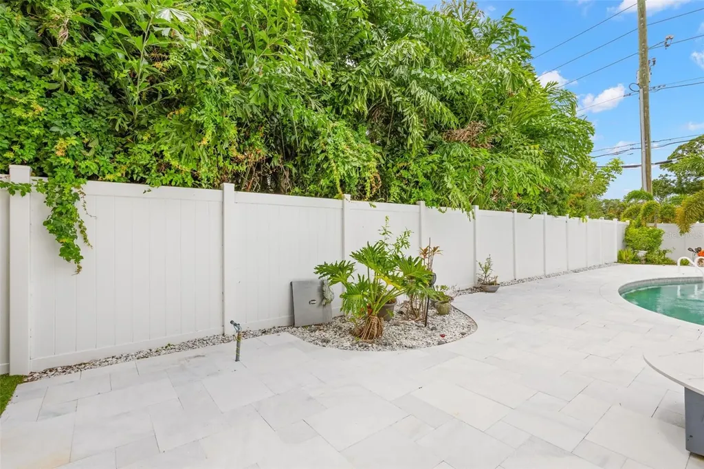 427 Villagrande Avenue S St Petersburg FL 33707