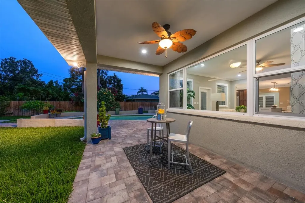 209 Live Oak Lane Largo FL 33770