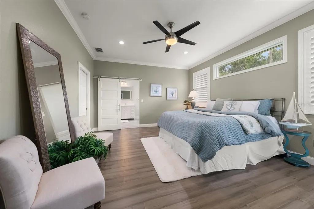 209 Live Oak Lane Largo FL 33770