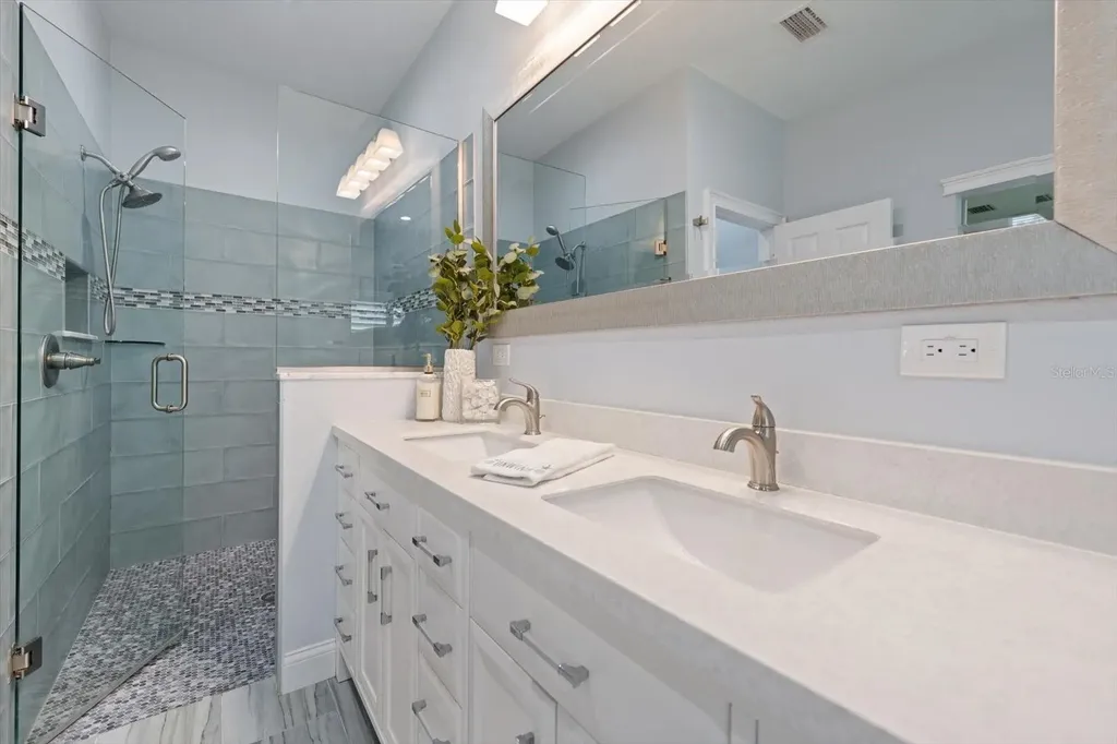 209 Live Oak Lane Largo FL 33770
