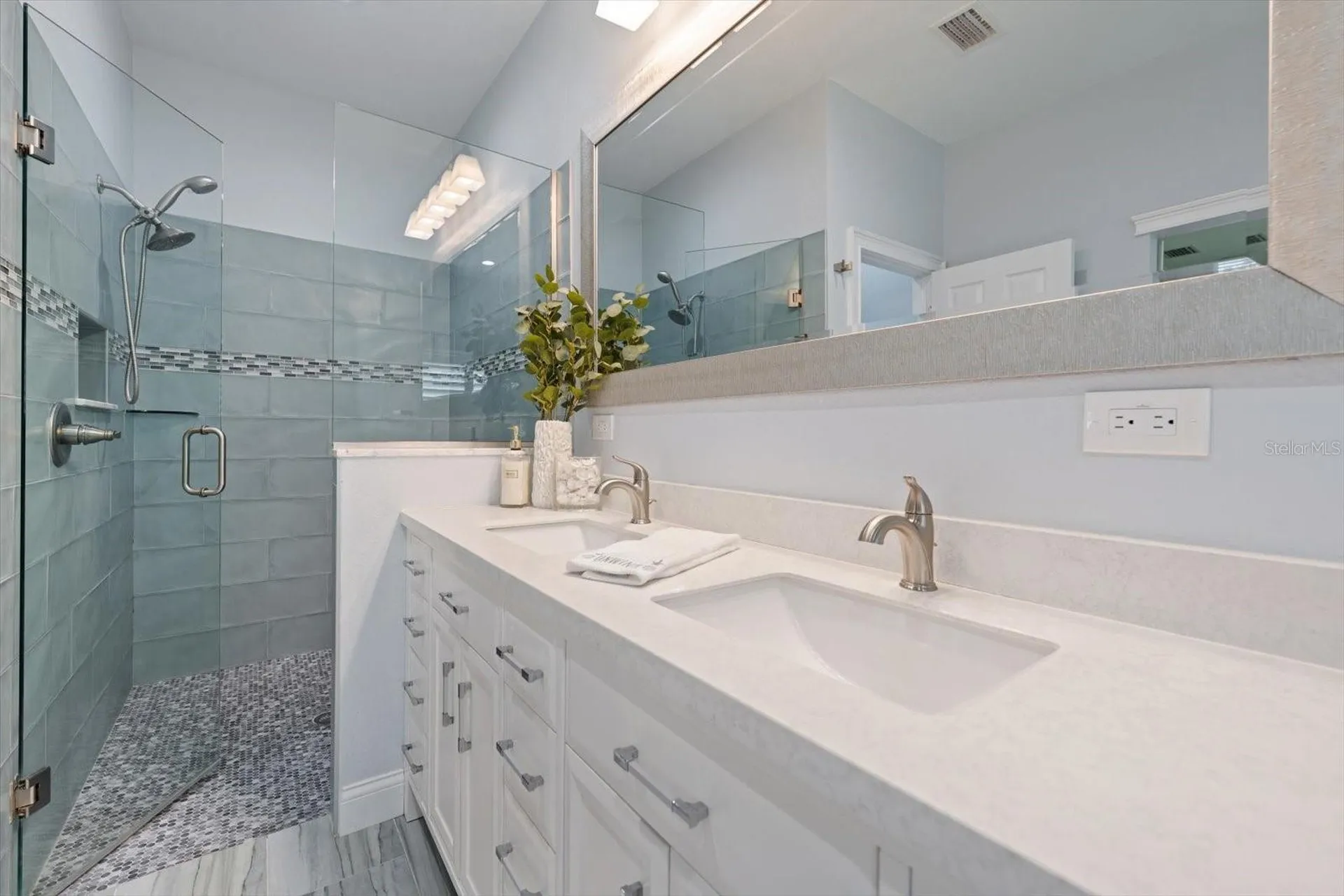 209 Live Oak Lane Largo FL 33770