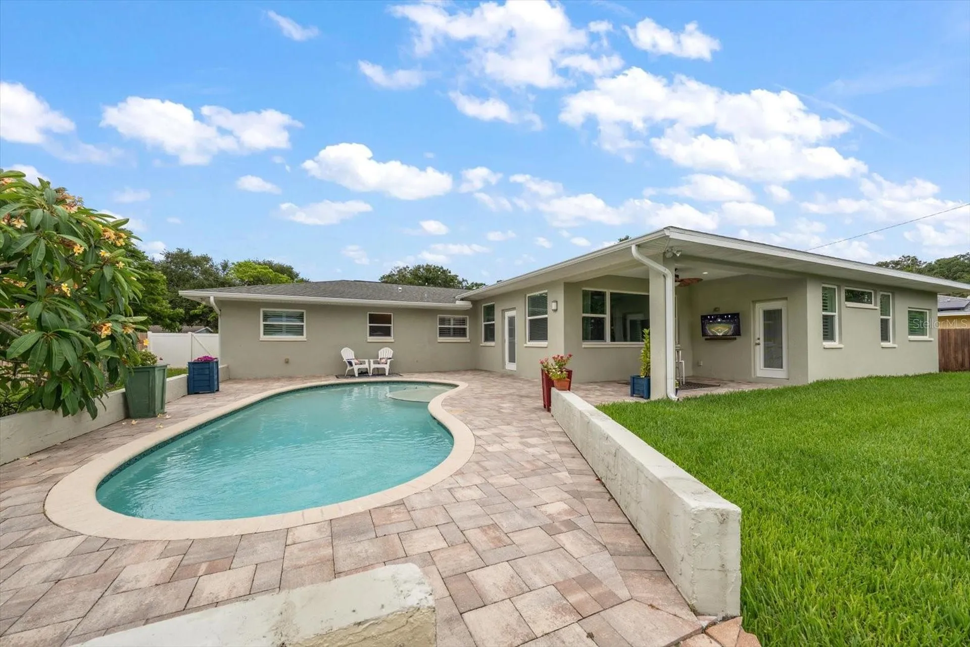 209 Live Oak Lane Largo FL 33770