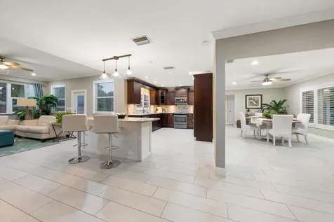 209 Live Oak Lane Largo FL 33770