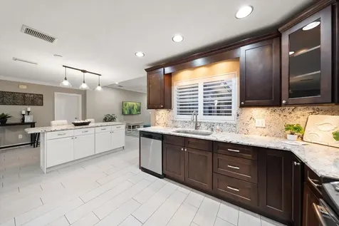 209 Live Oak Lane Largo FL 33770