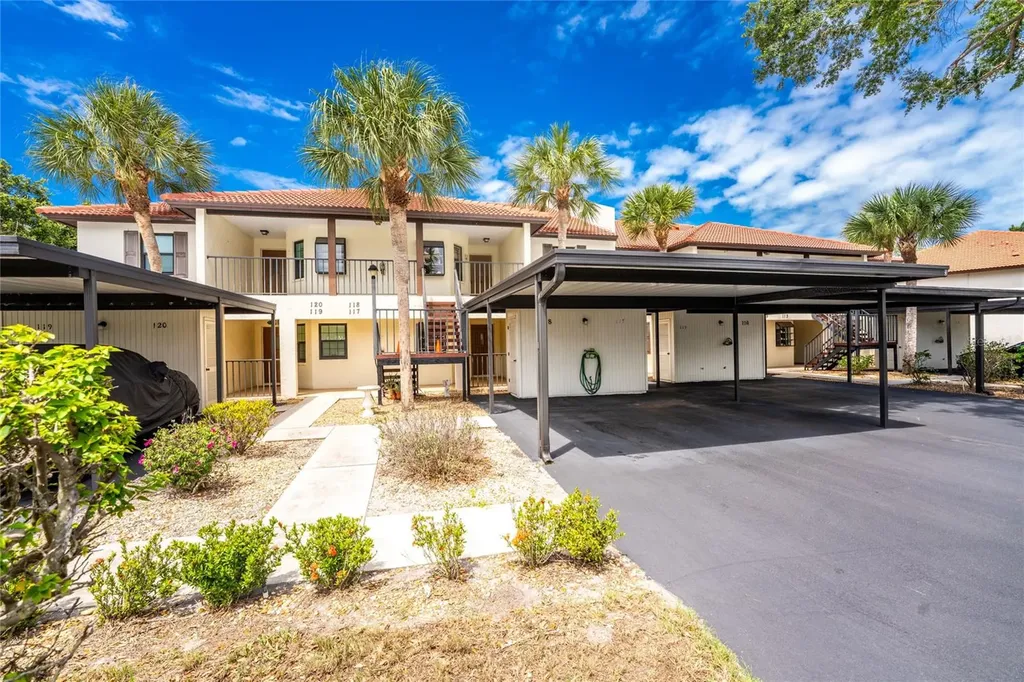 118 Pine Hollow Drive Englewood FL 34223