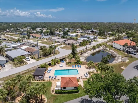 118 Pine Hollow Drive Englewood FL 34223