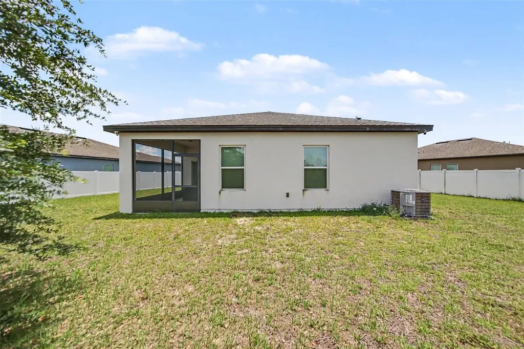 1006 Commuter Drive Deltona FL 32738