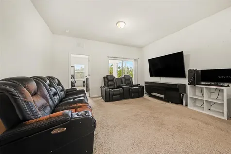 1006 Commuter Drive Deltona FL 32738
