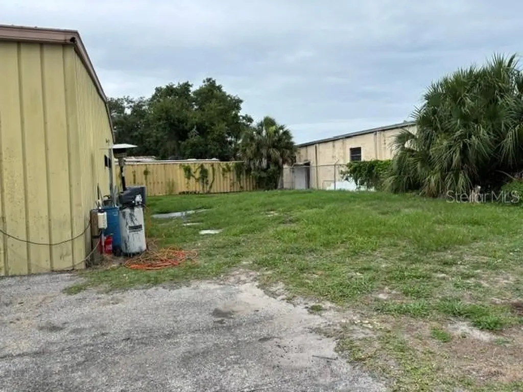 5654 Sarah Avenue Sarasota FL 34233