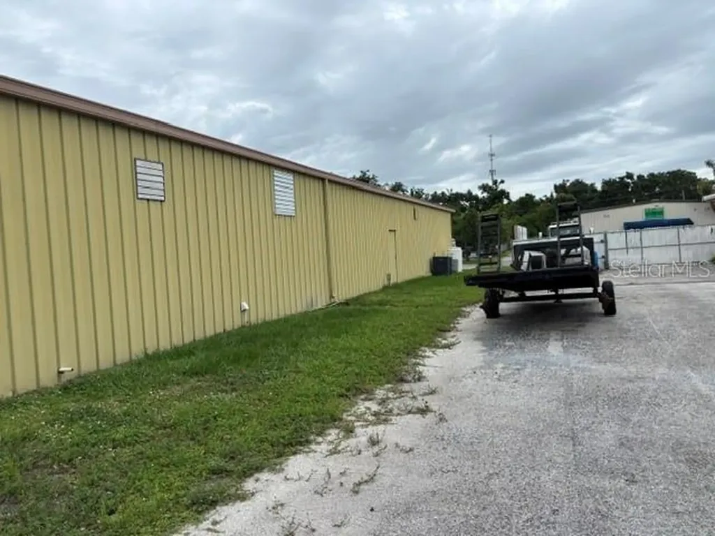 5654 Sarah Avenue Sarasota FL 34233
