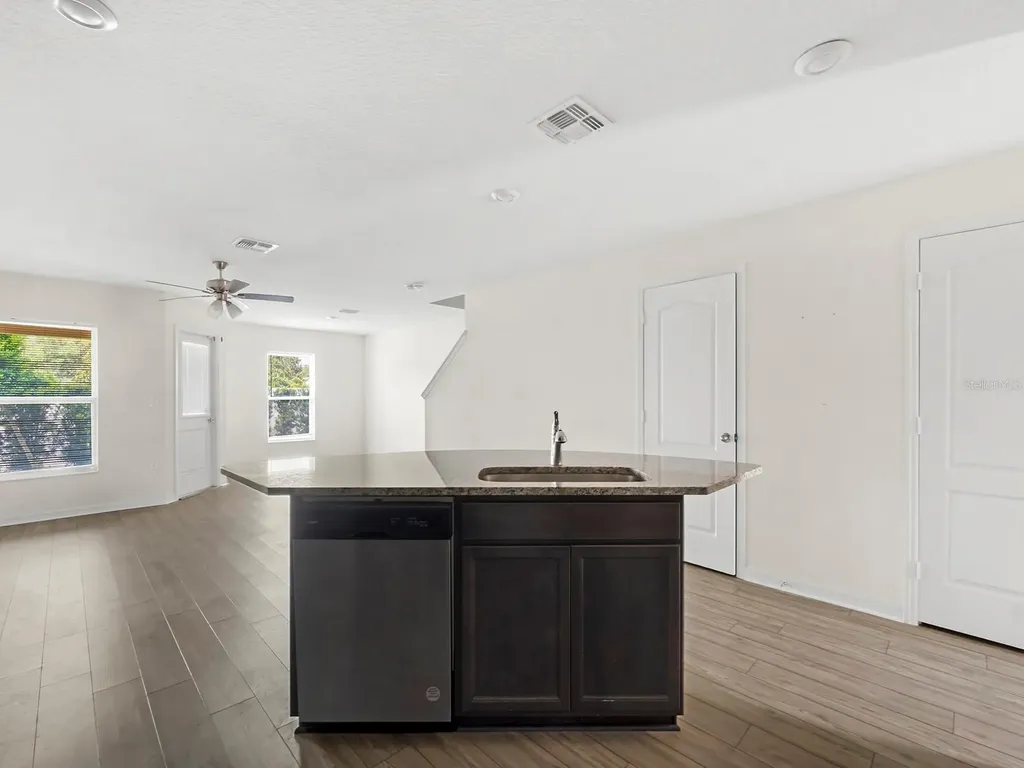 1730 Wynford Circle Tavares FL 32778