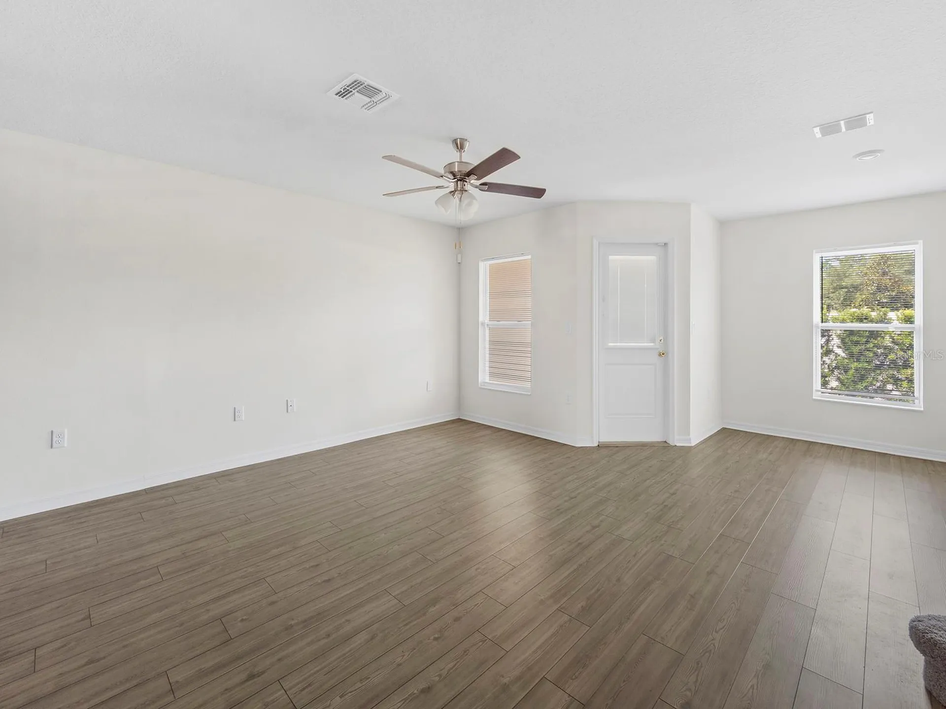 1730 Wynford Circle Tavares FL 32778