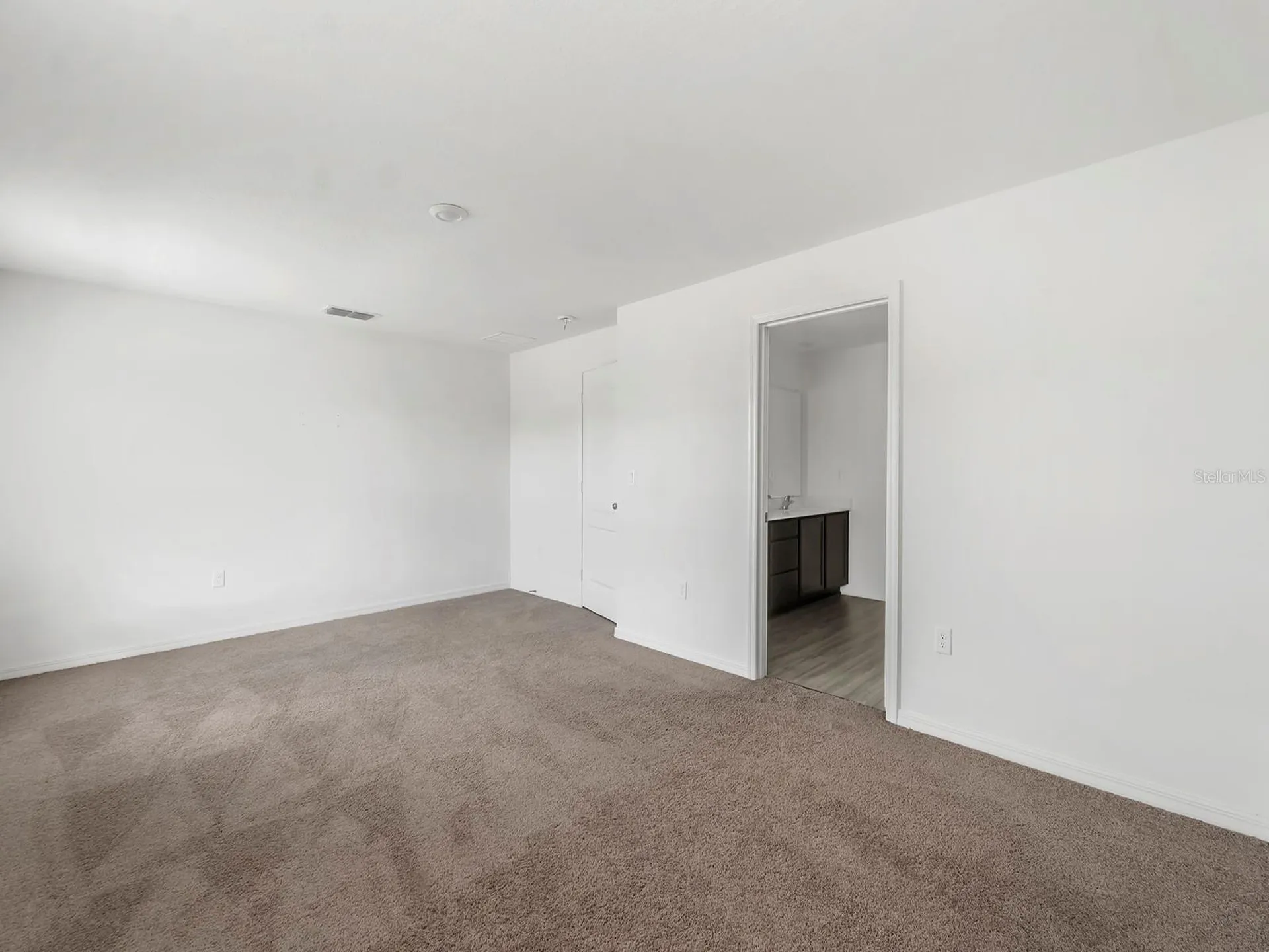1730 Wynford Circle Tavares FL 32778