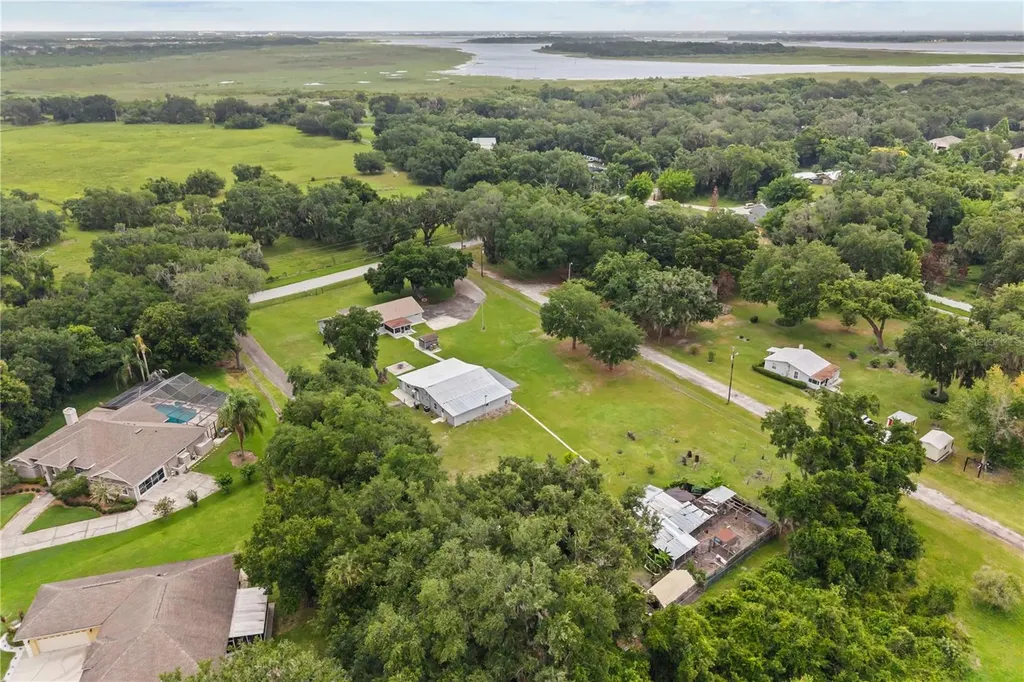 1960 Harbor Road Kissimmee FL 34746