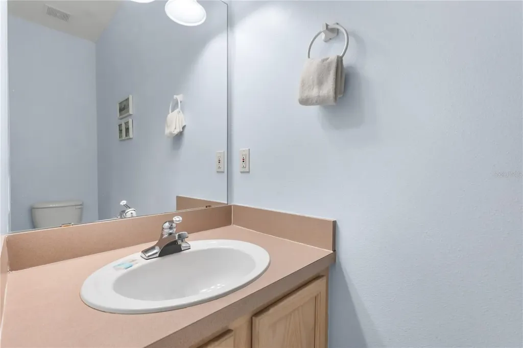 2733 Sun Key Place Kissimmee FL 34747
