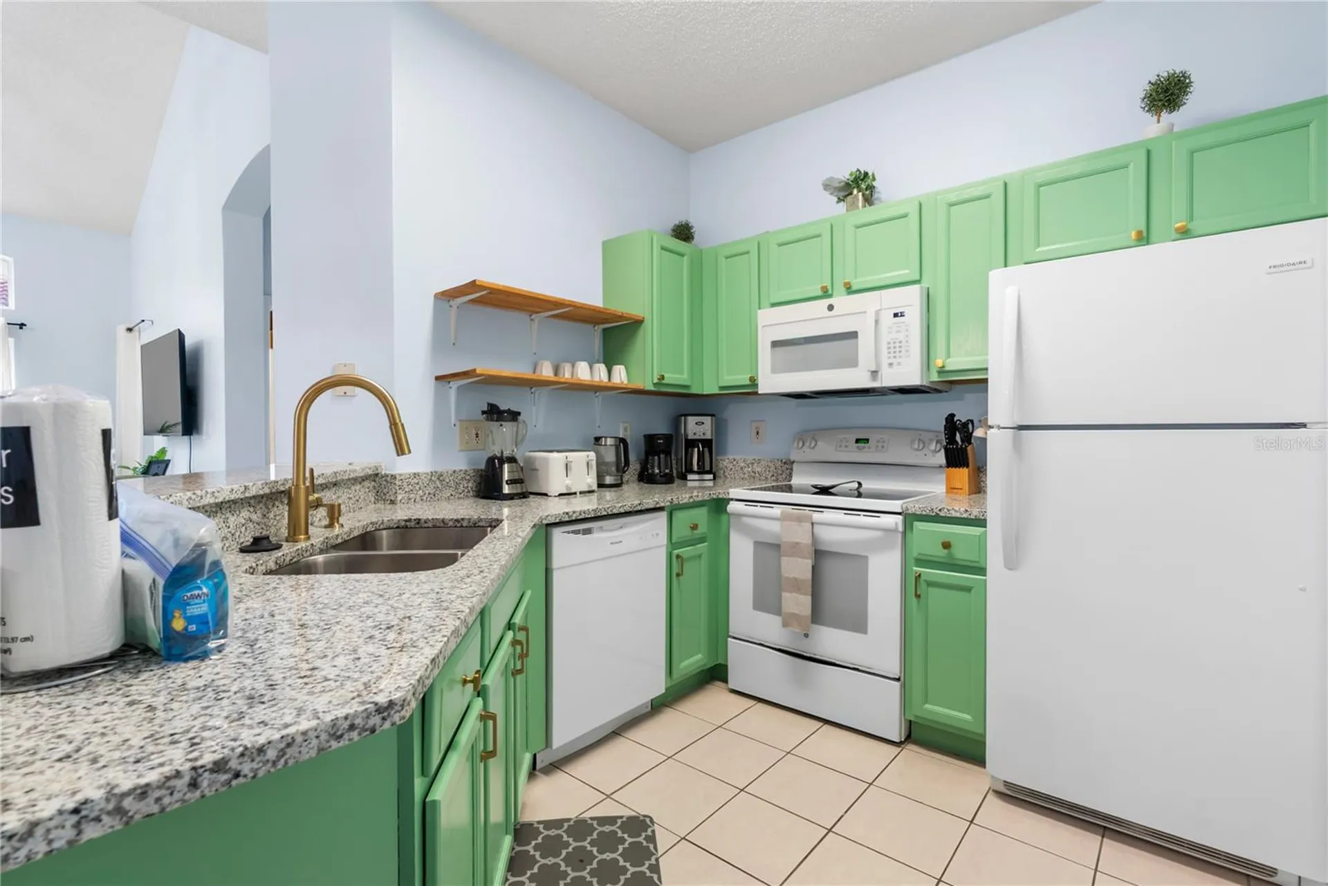 2733 Sun Key Place Kissimmee FL 34747