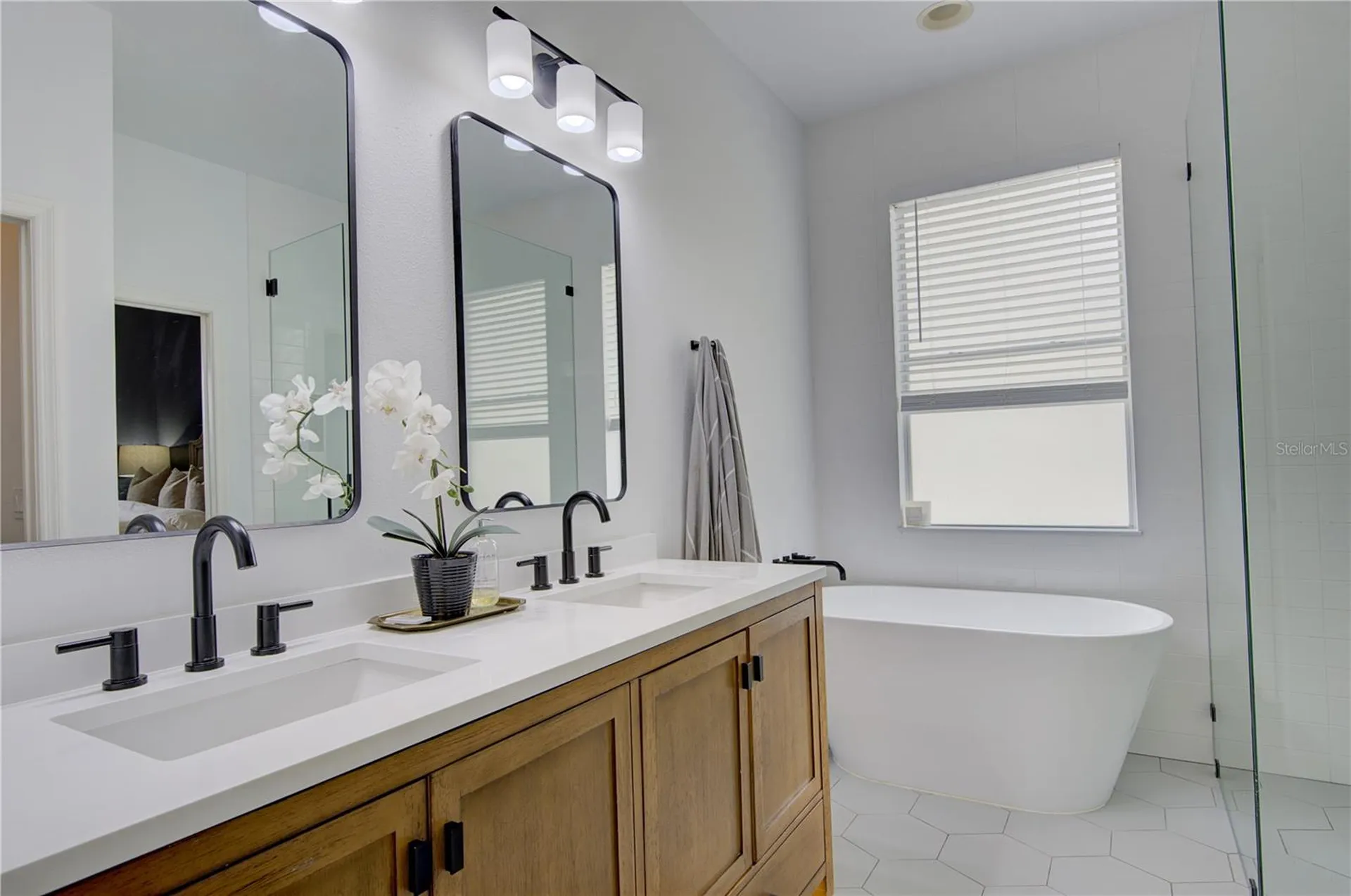 15153 Stonebriar Way Orlando FL 32826