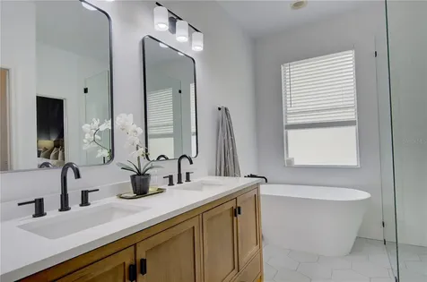 15153 Stonebriar Way Orlando FL 32826