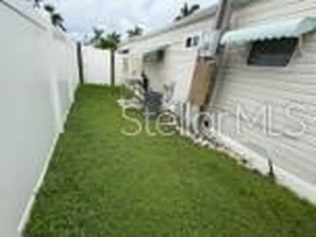 3717 115th Street Court W Bradenton FL 34210