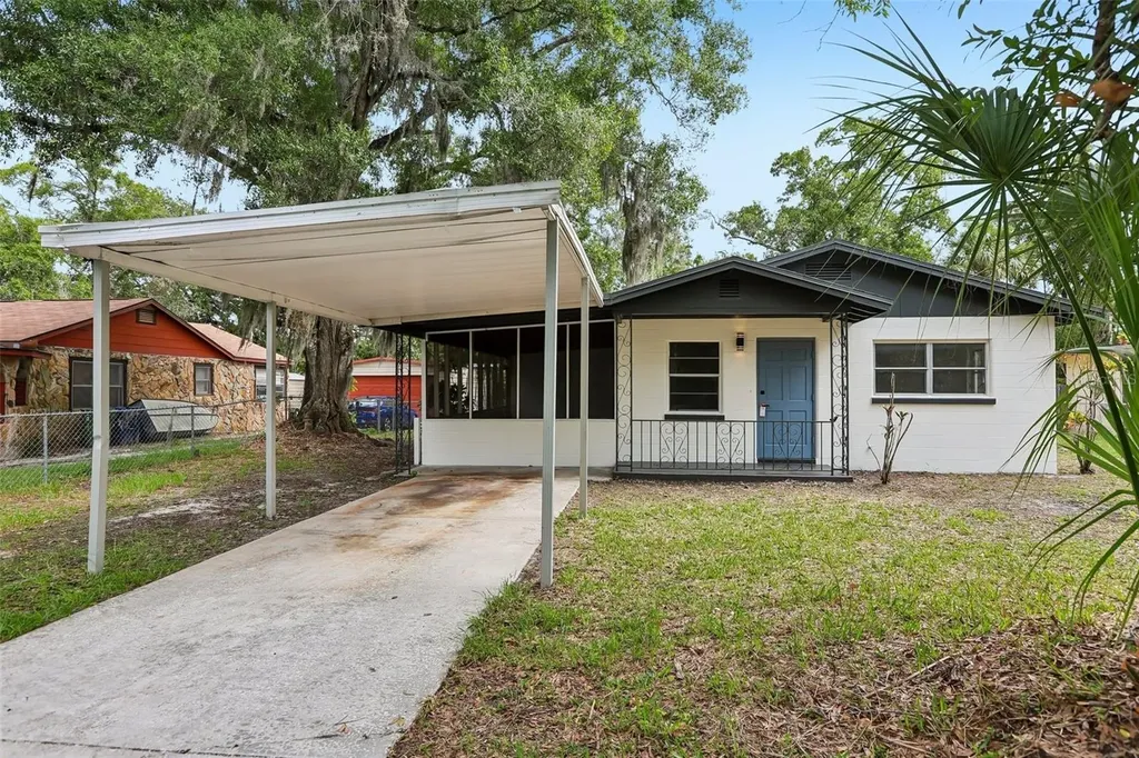 2002 E Idlewild Avenue Tampa FL 33610