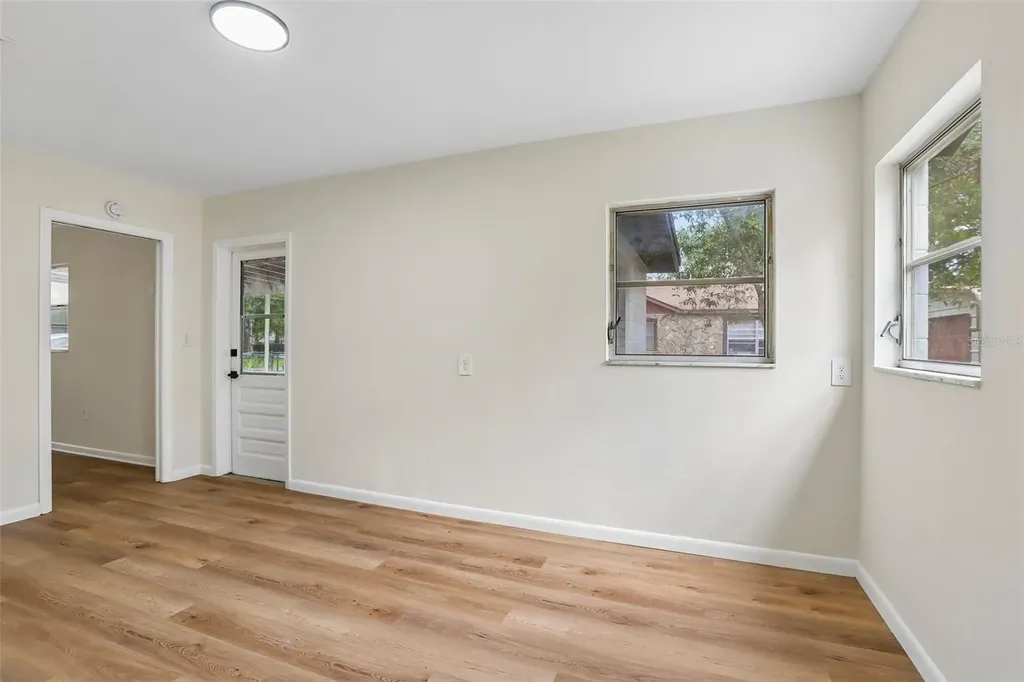 2002 E Idlewild Avenue Tampa FL 33610
