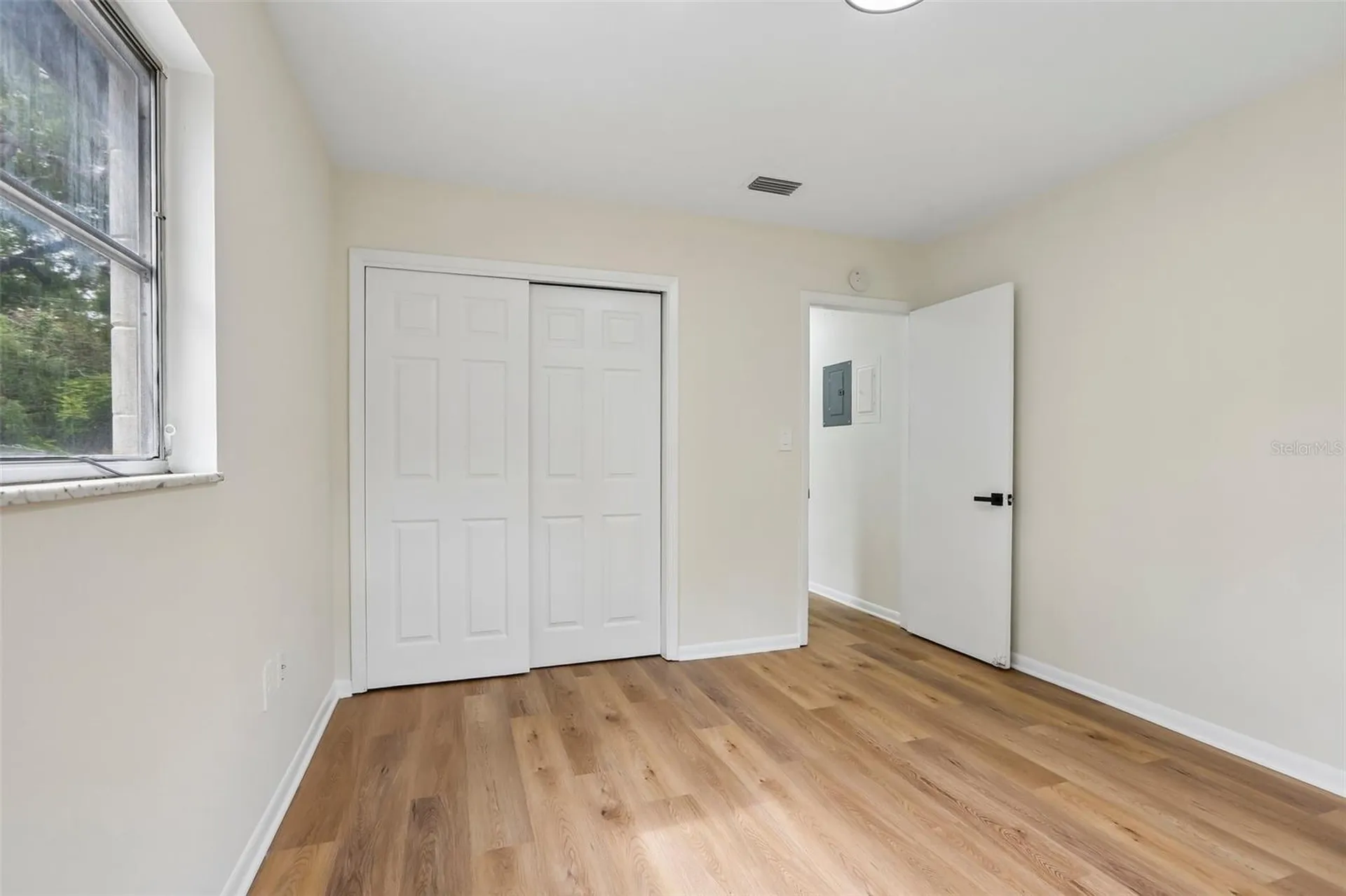 2002 E Idlewild Avenue Tampa FL 33610