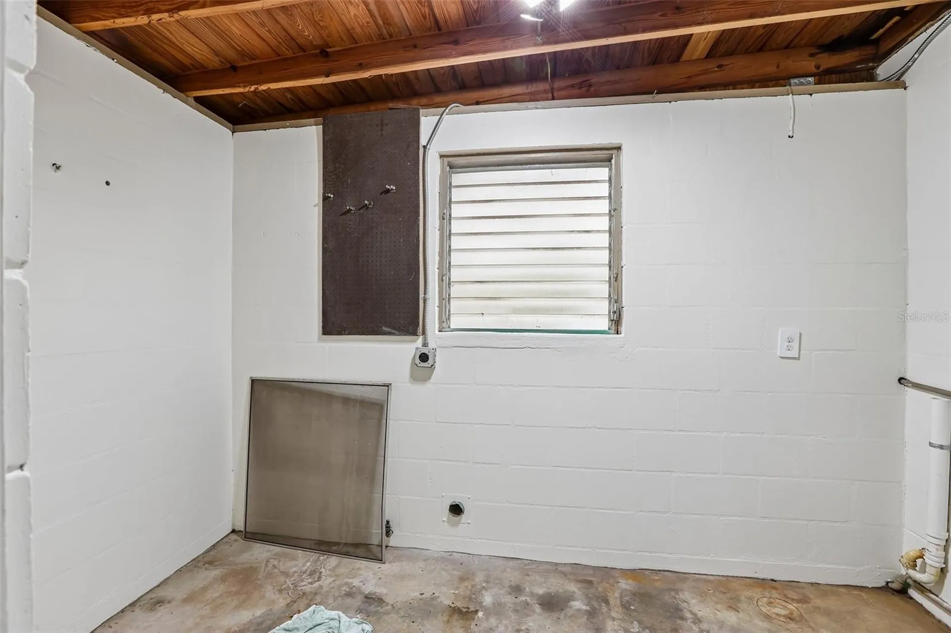 2002 E Idlewild Avenue Tampa FL 33610