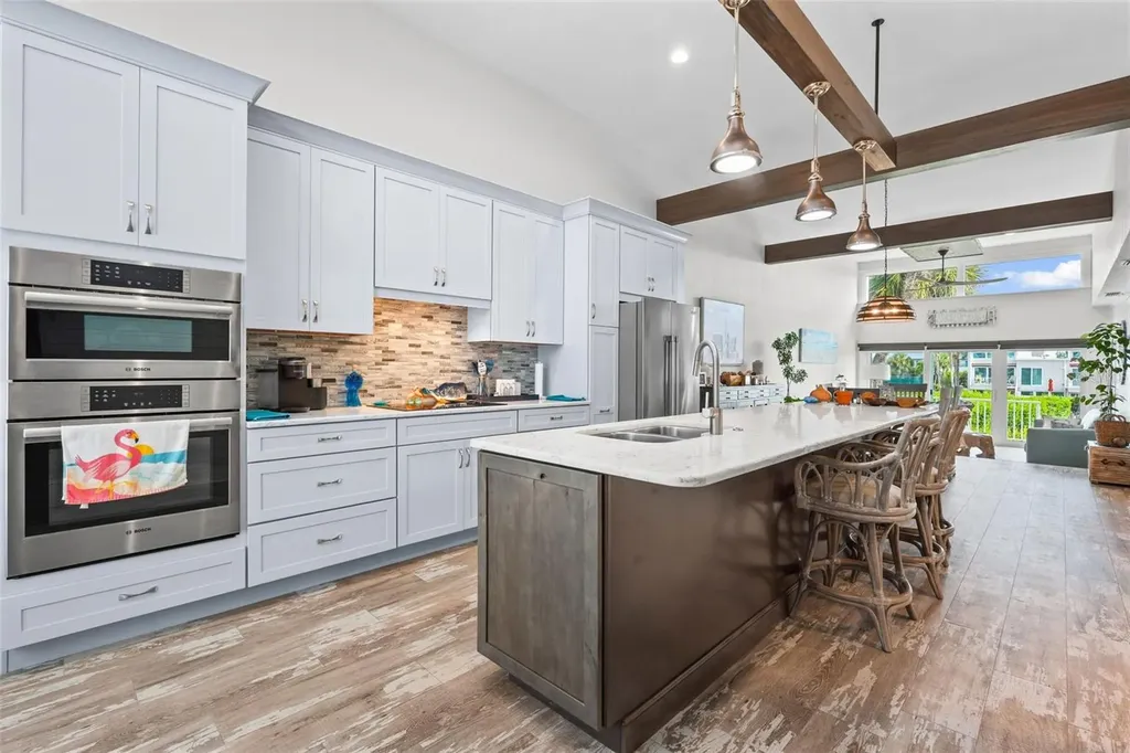 3701 E Bay Drive Bradenton Beach FL 34217