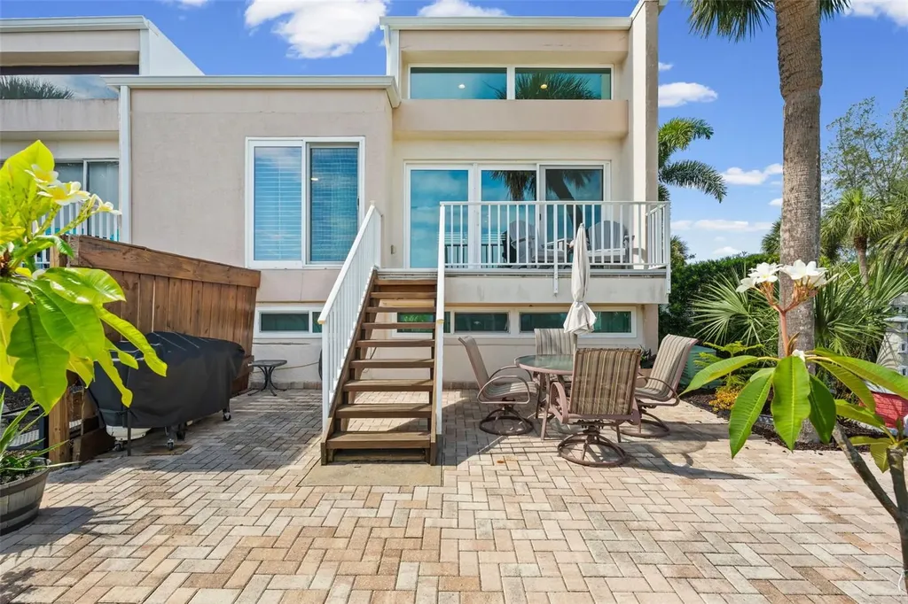 3701 E Bay Drive Bradenton Beach FL 34217