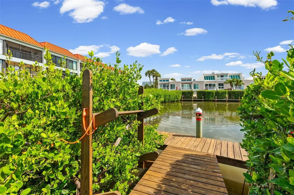 3701 E Bay Drive Bradenton Beach FL 34217