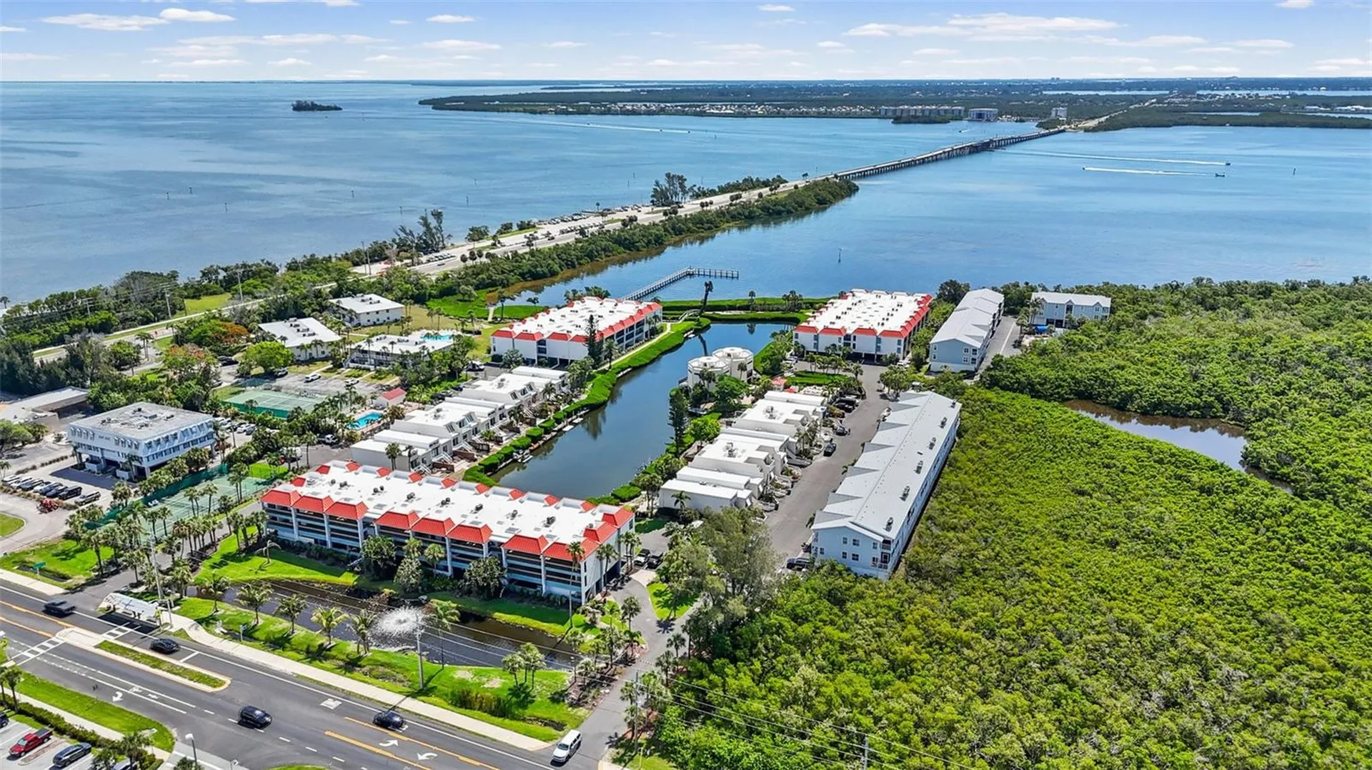 3701 E Bay Drive Bradenton Beach FL 34217