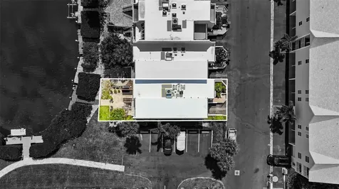 3701 E Bay Drive Bradenton Beach FL 34217