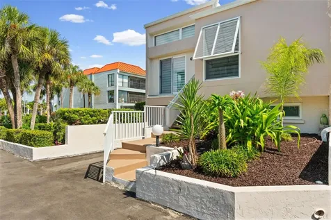 3701 E Bay Drive Bradenton Beach FL 34217