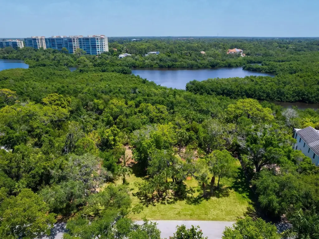 216 Osprey Point Drive Osprey FL 34229