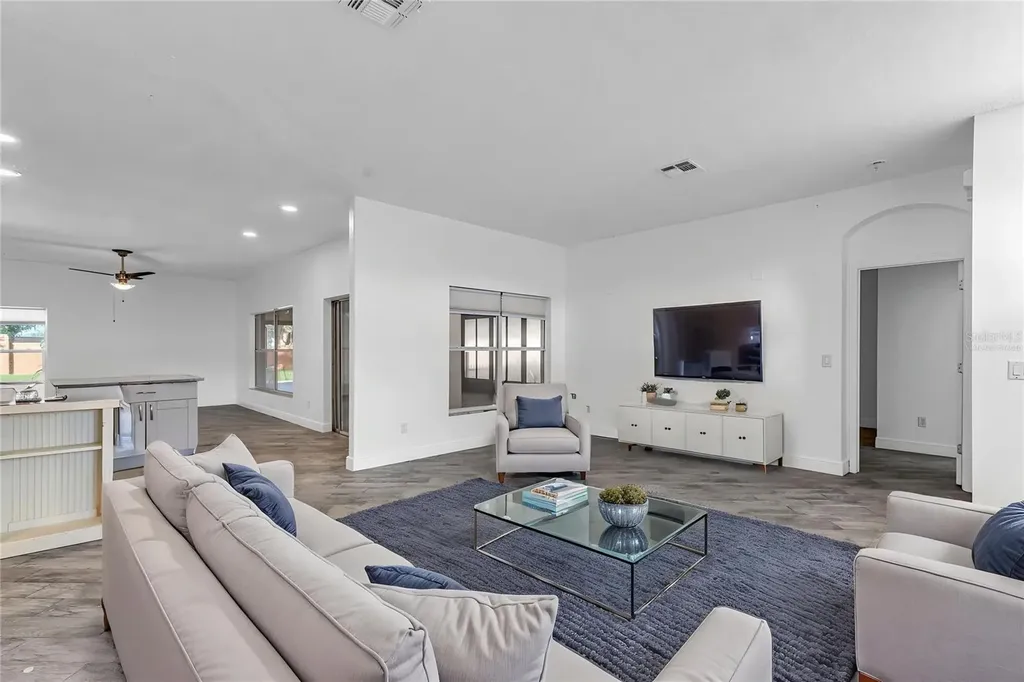 2031 Wintermere Pointe Drive Winter Garden FL 34787