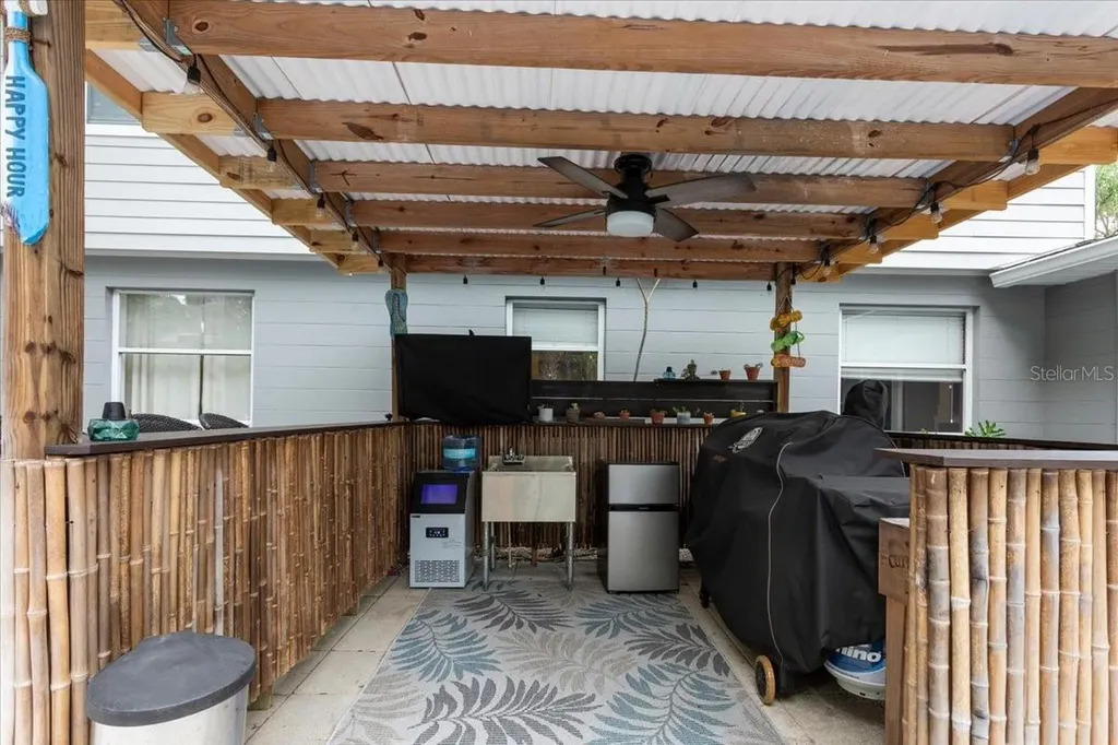 1940 NW 35th Street Gainesville FL 32605