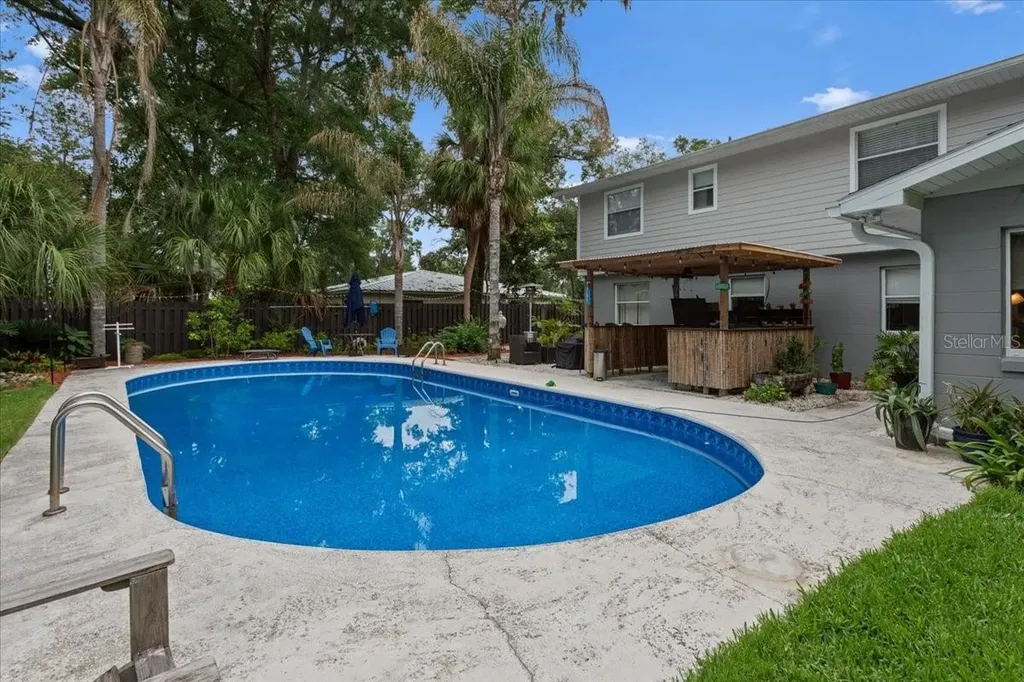 1940 NW 35th Street Gainesville FL 32605