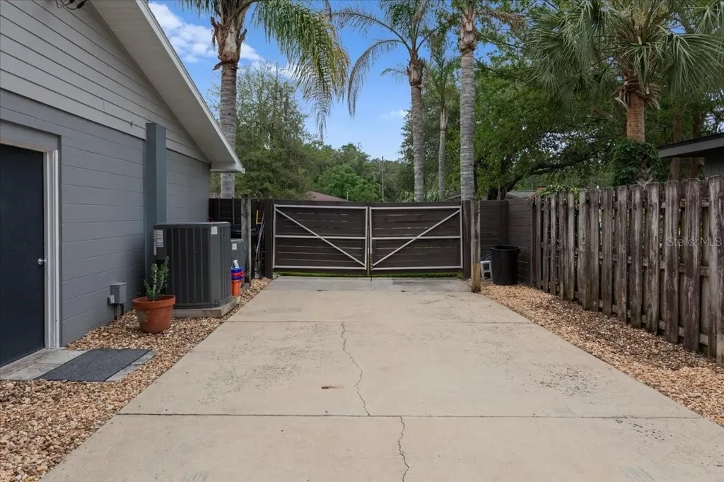 1940 NW 35th Street Gainesville FL 32605