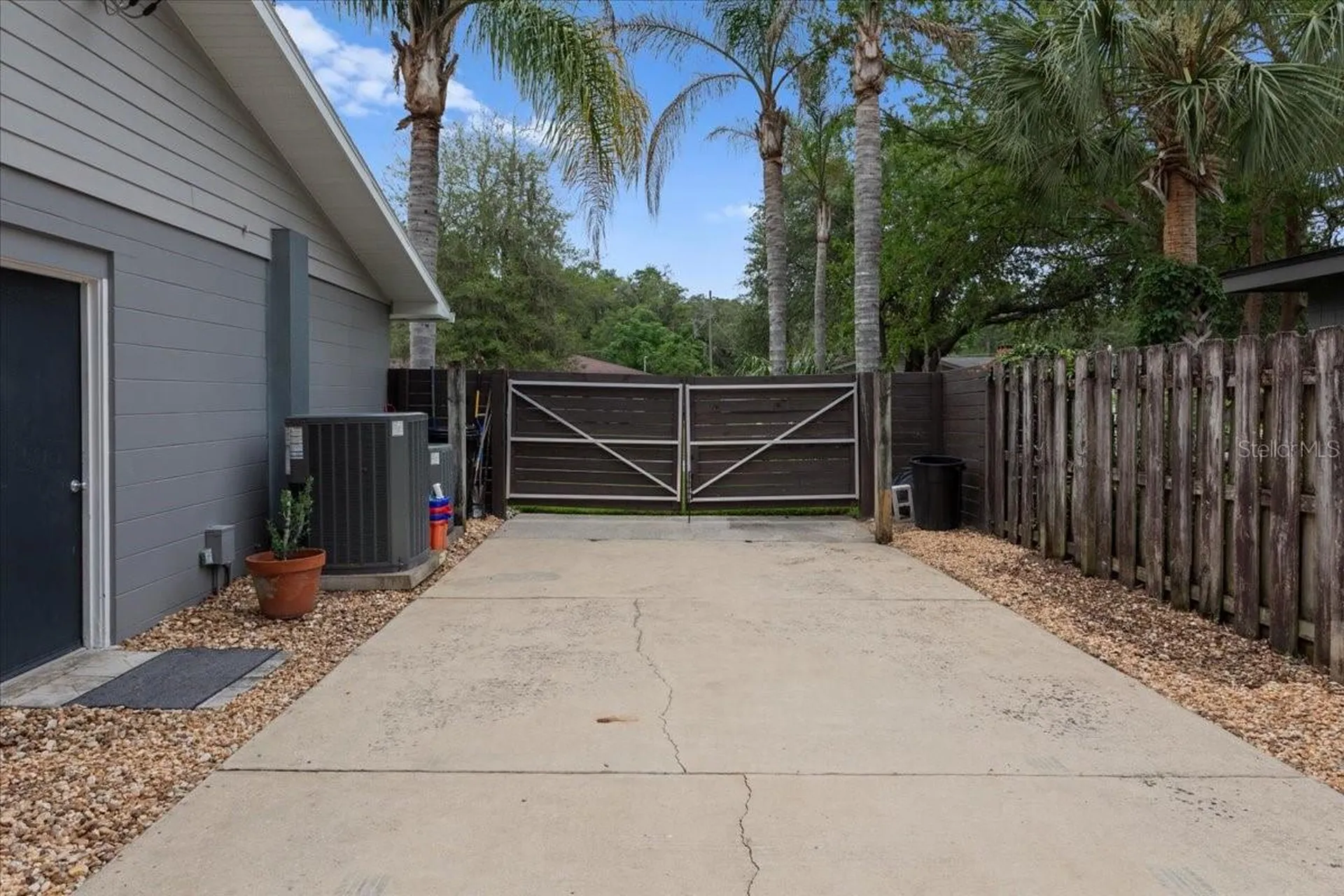 1940 NW 35th Street Gainesville FL 32605