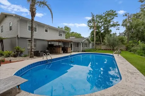 1940 NW 35th Street Gainesville FL 32605