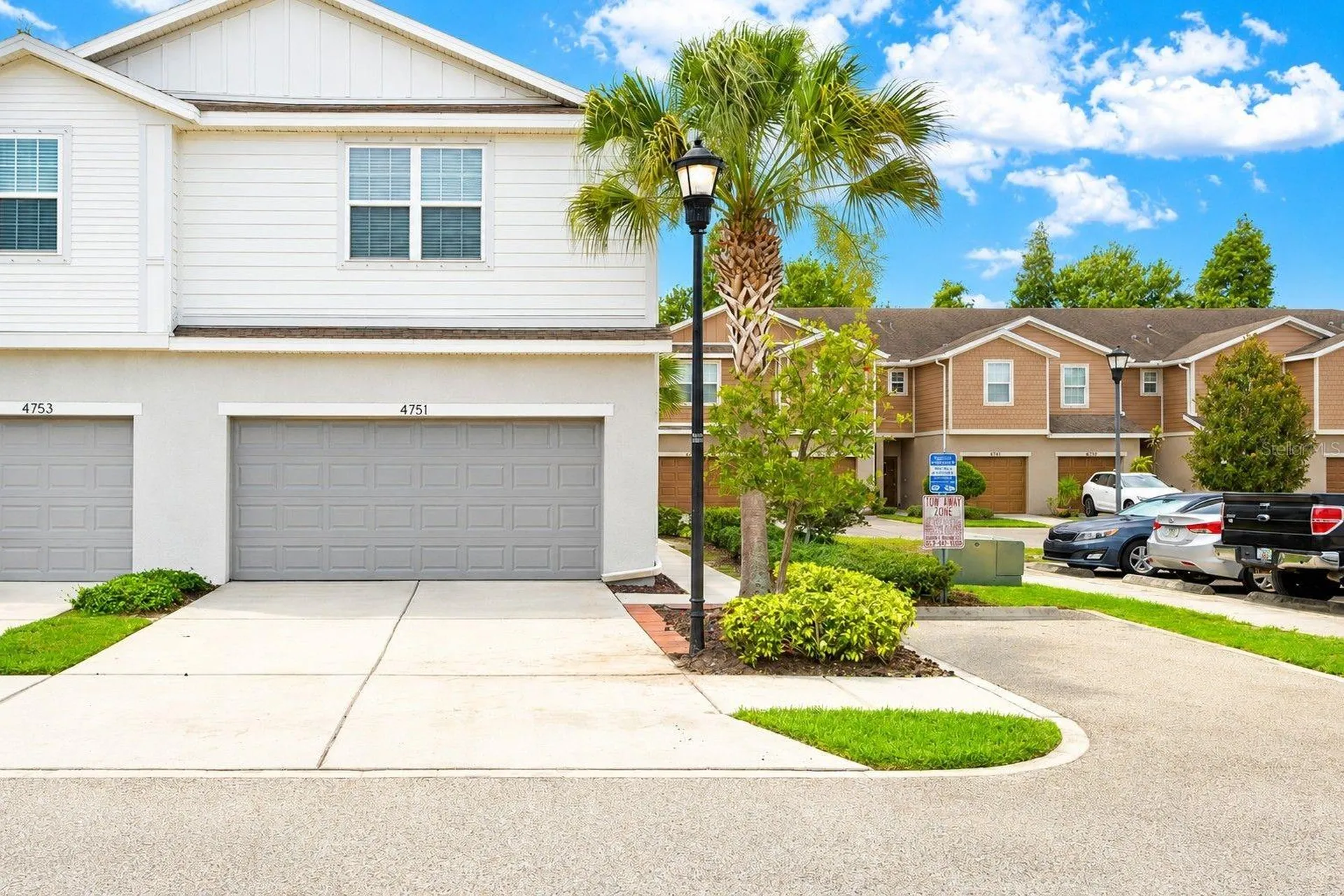 4751 White Sanderling Court Tampa FL 33619