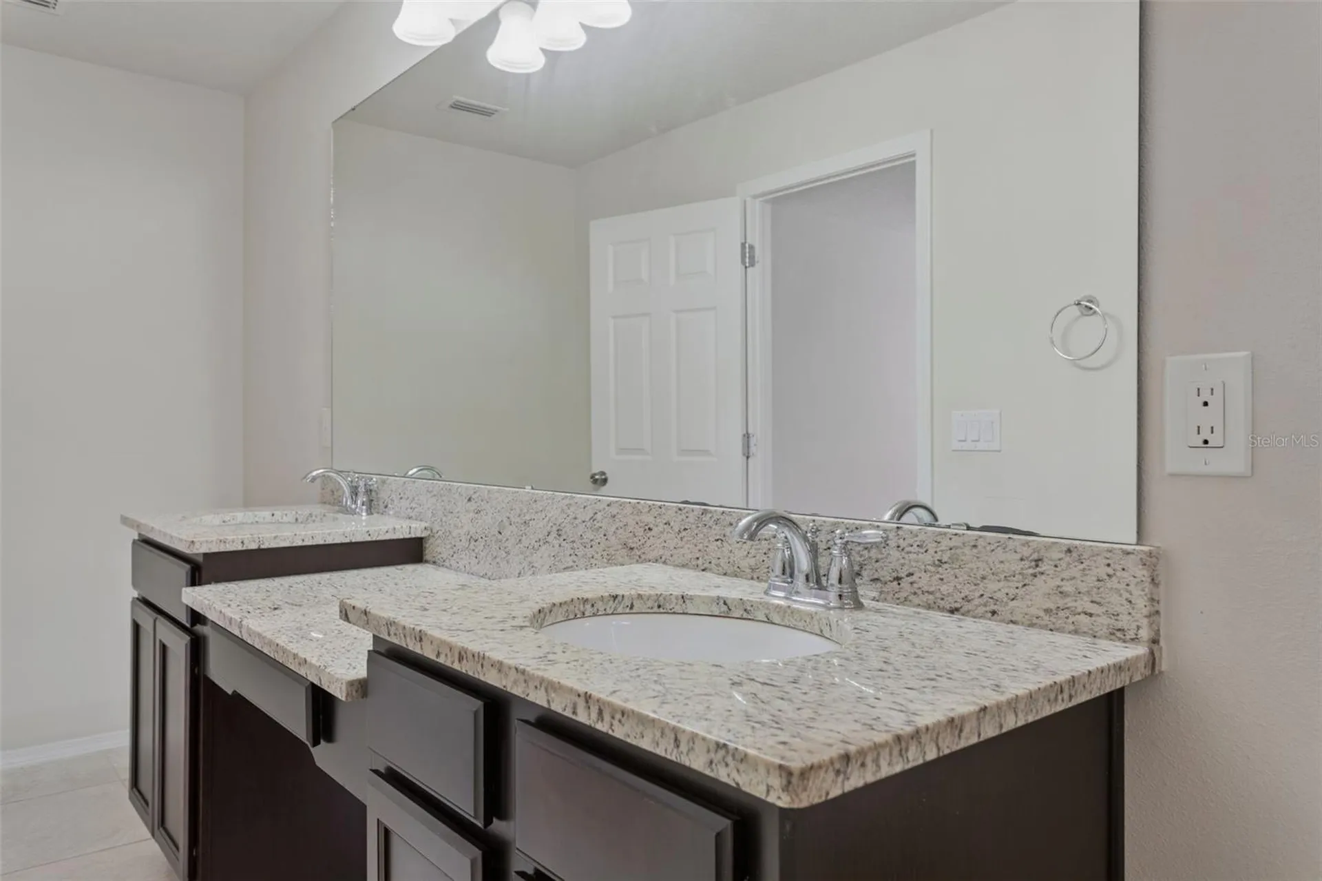 4751 White Sanderling Court Tampa FL 33619