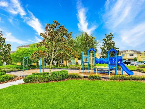 4751 White Sanderling Court Tampa FL 33619