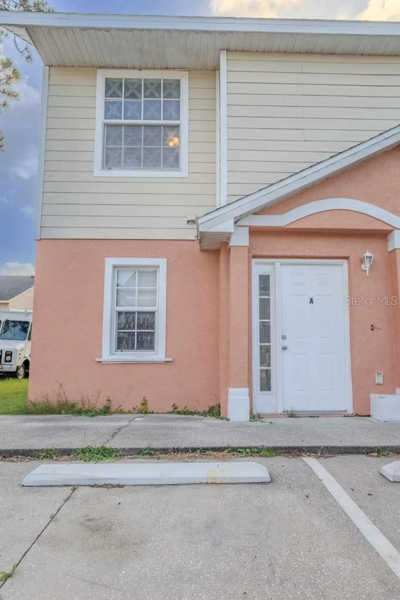 141 Jones Lane Kissimmee FL 34743